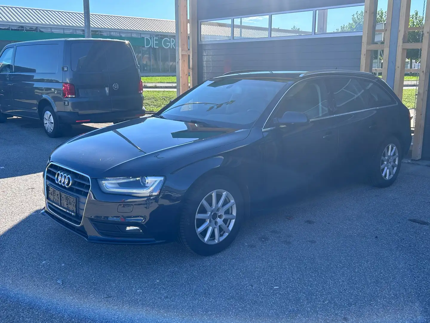 Audi A4 2.0 TDIe DPF Avant Blau - 1