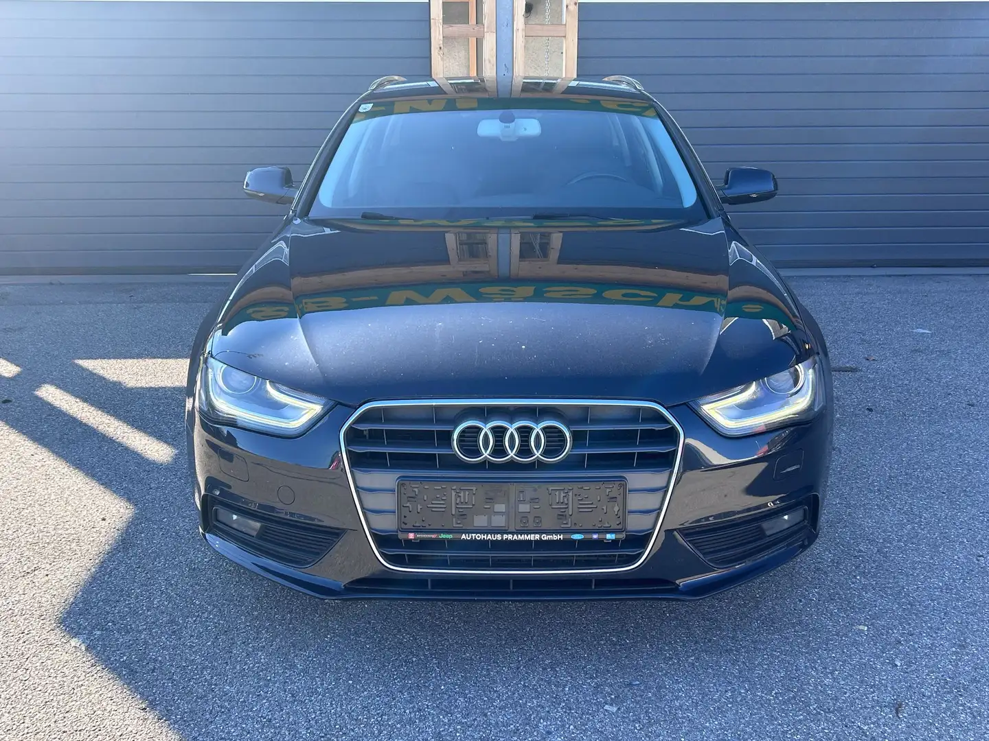 Audi A4 2.0 TDIe DPF Avant Blau - 2