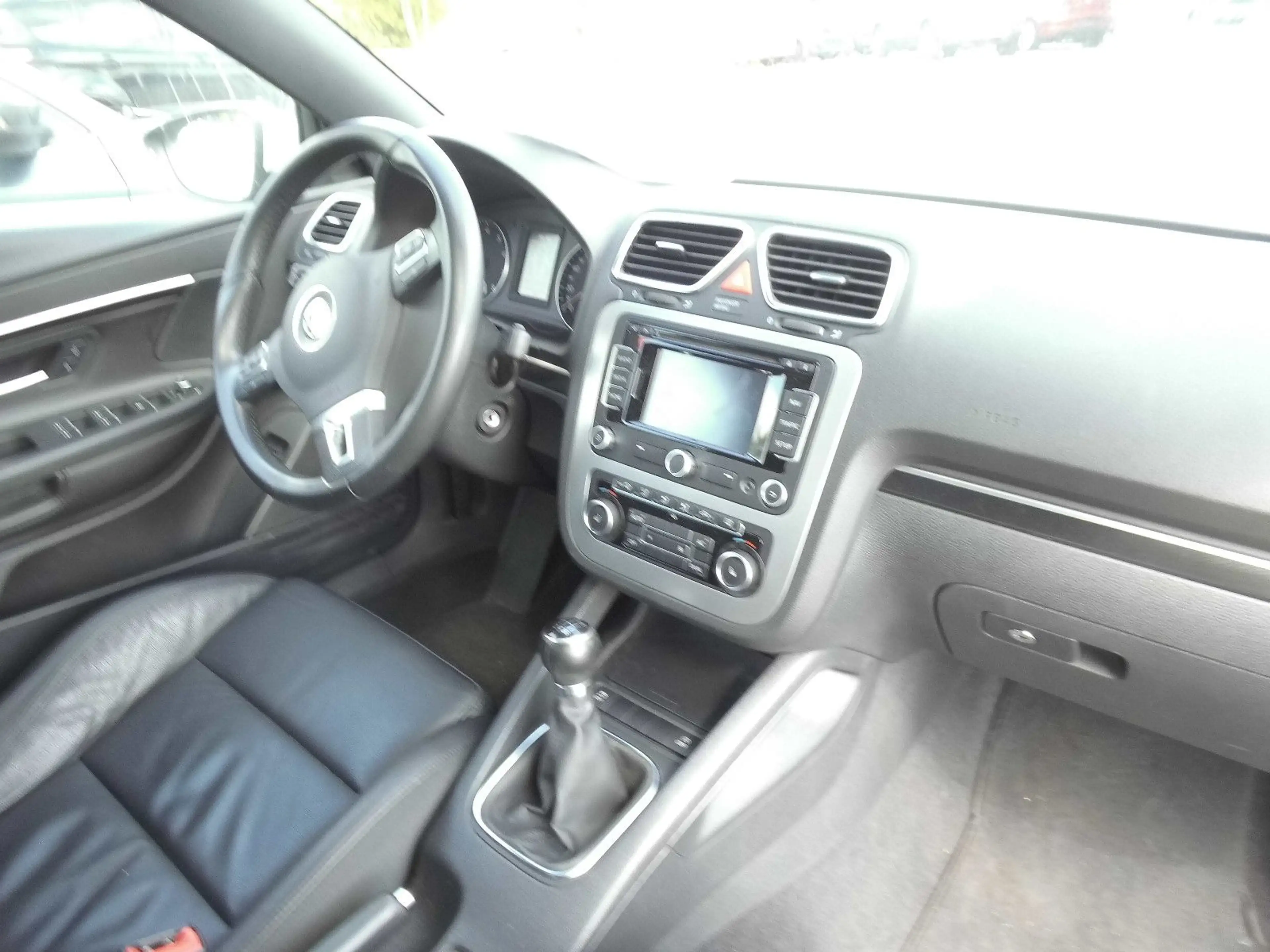 Volkswagen Eos BMT 1.Hand,Leder,TÜV NEU — photo 9