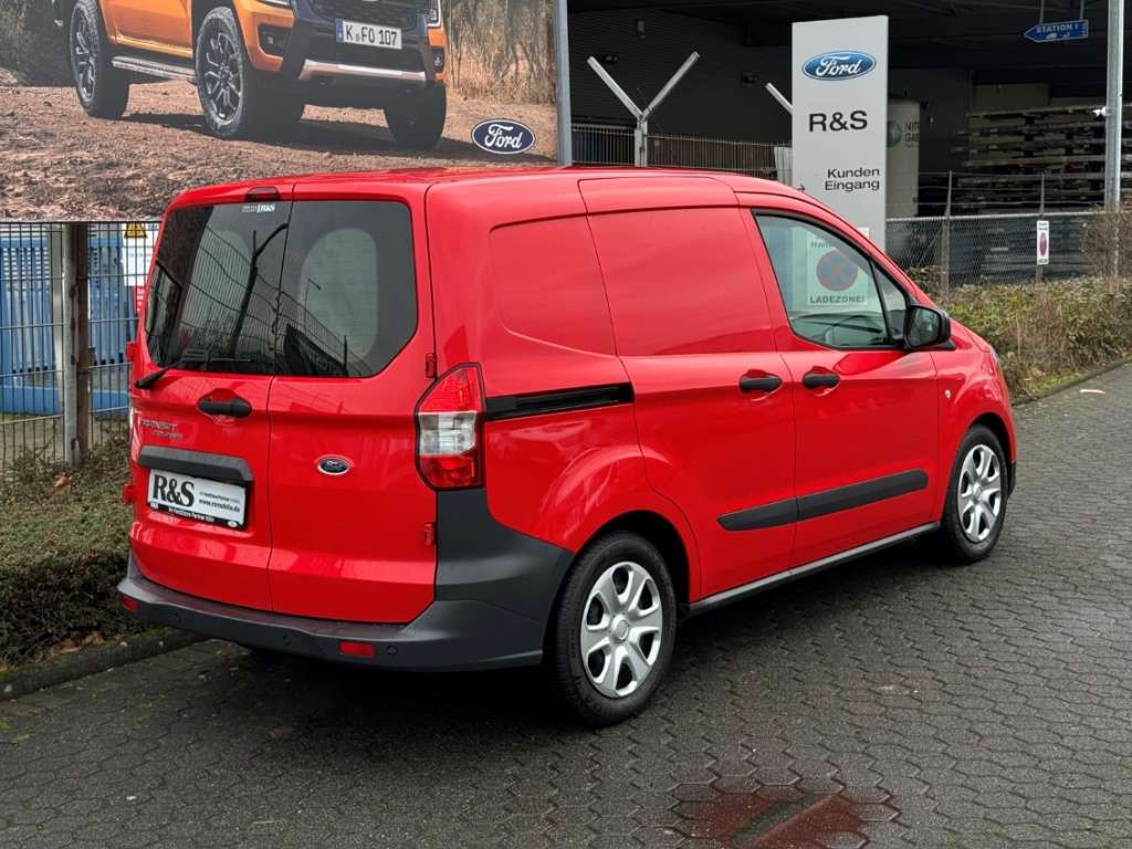 Ford Transit Courier