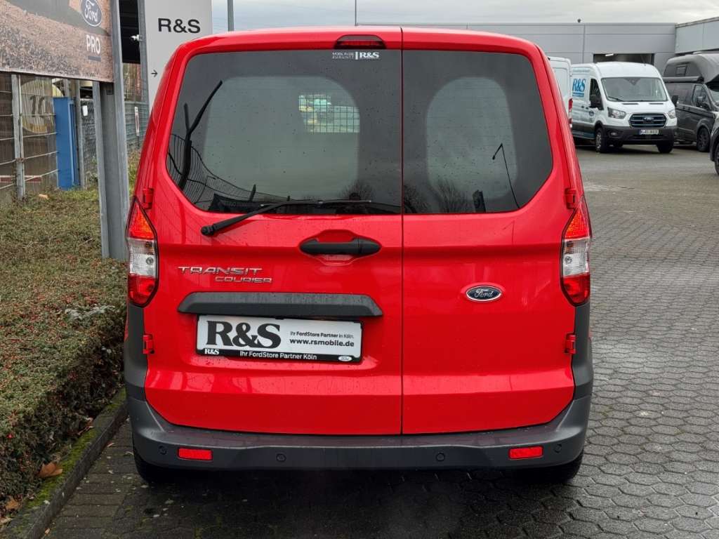 Ford Transit Courier