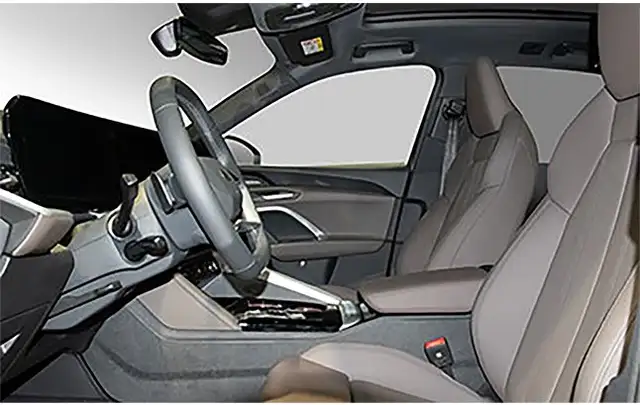 Audi Q5 view 7
