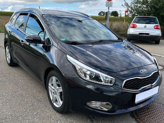 Kia Ceed SW / cee'd SW Ceed 1.6 CRDi 128 ISG SW Spirit