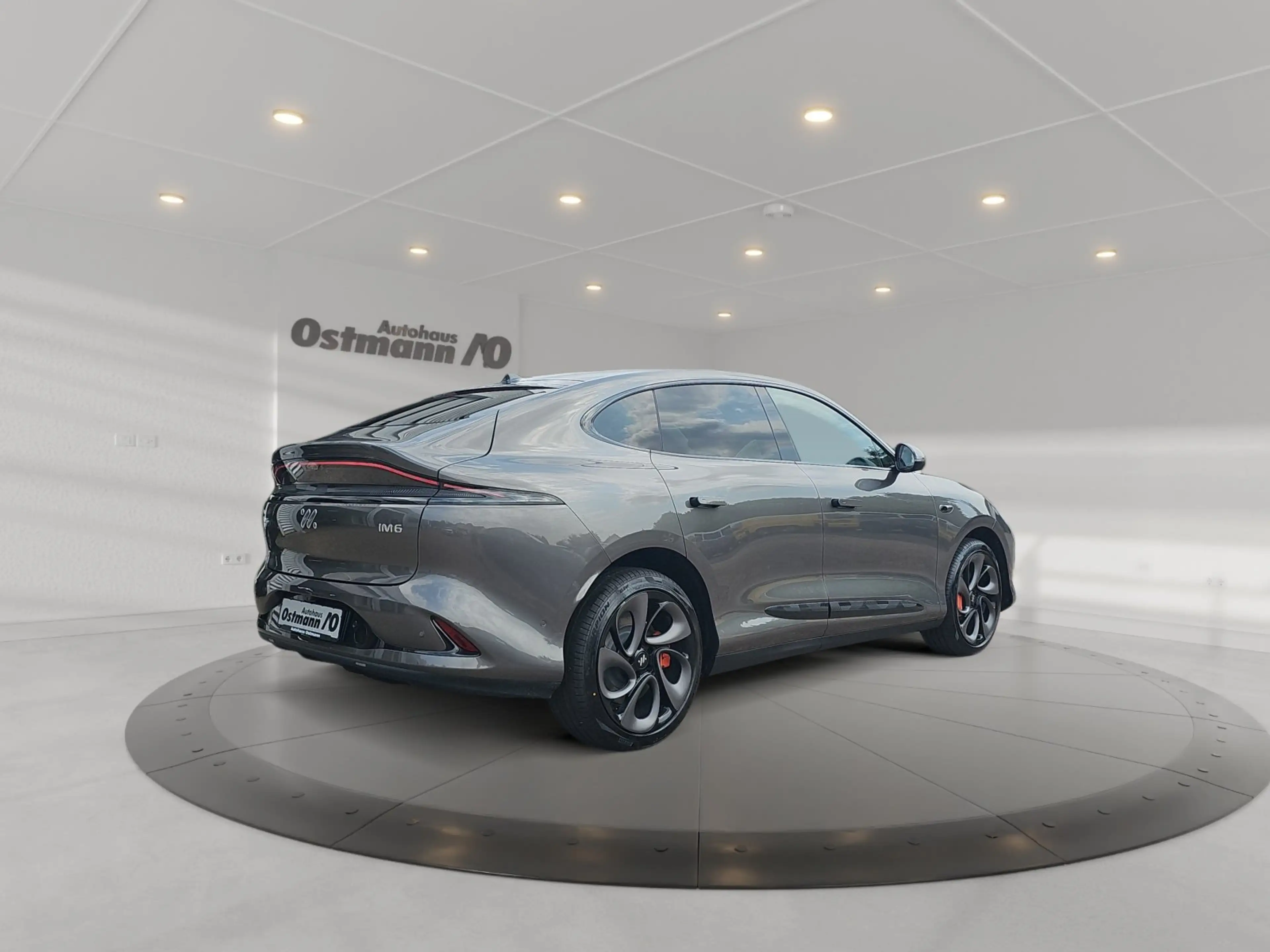 MG IM6 Premium AWD AWD-Lenkung, LFW, 360 — photo 4