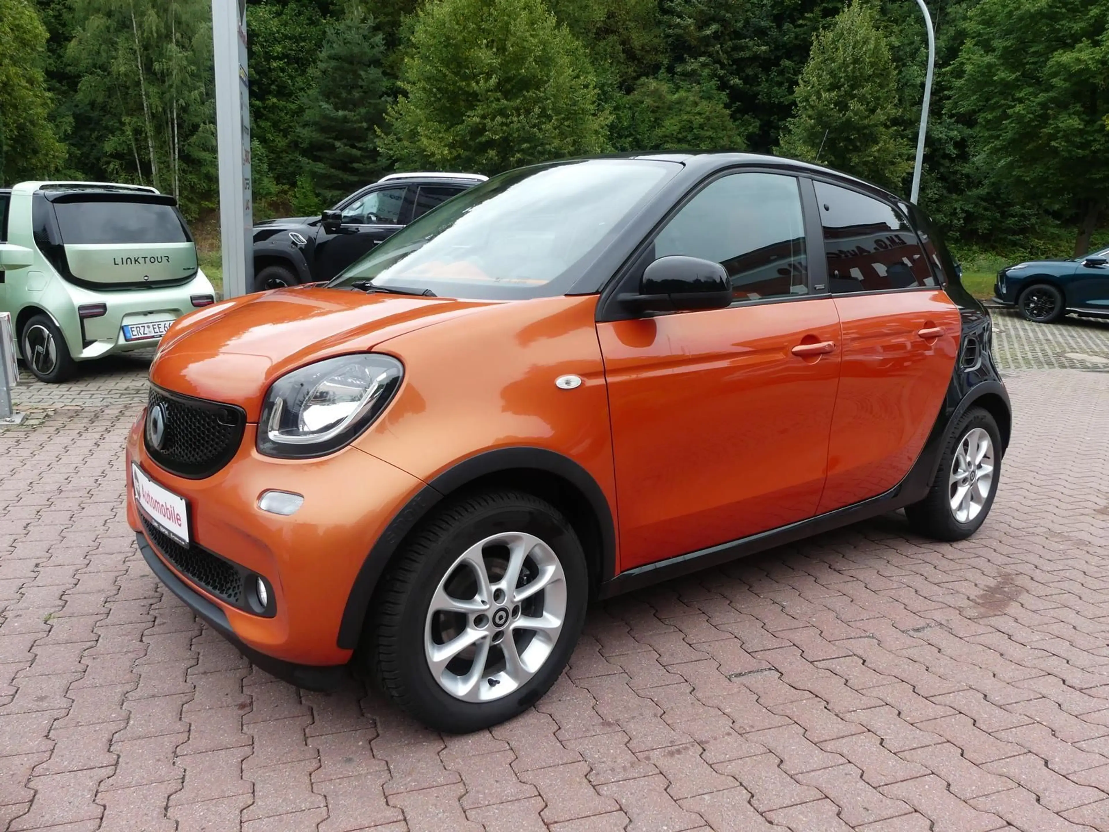 smart forFour forfour*36400 km*Klima*Sitzhzg*Navi*Pano