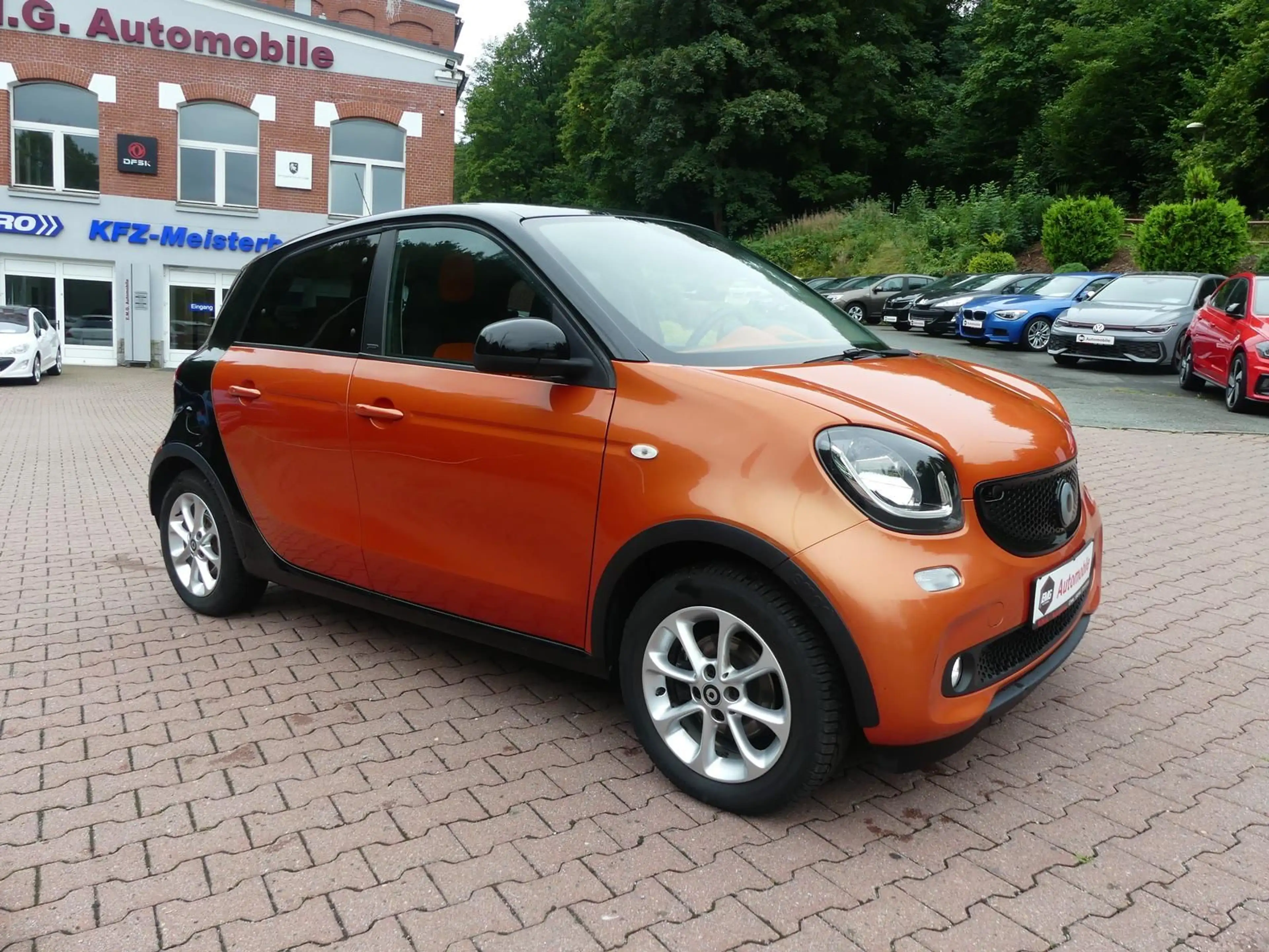 smart forFour forfour*36400 km*Klima*Sitzhzg*Navi*Pano — photo 3