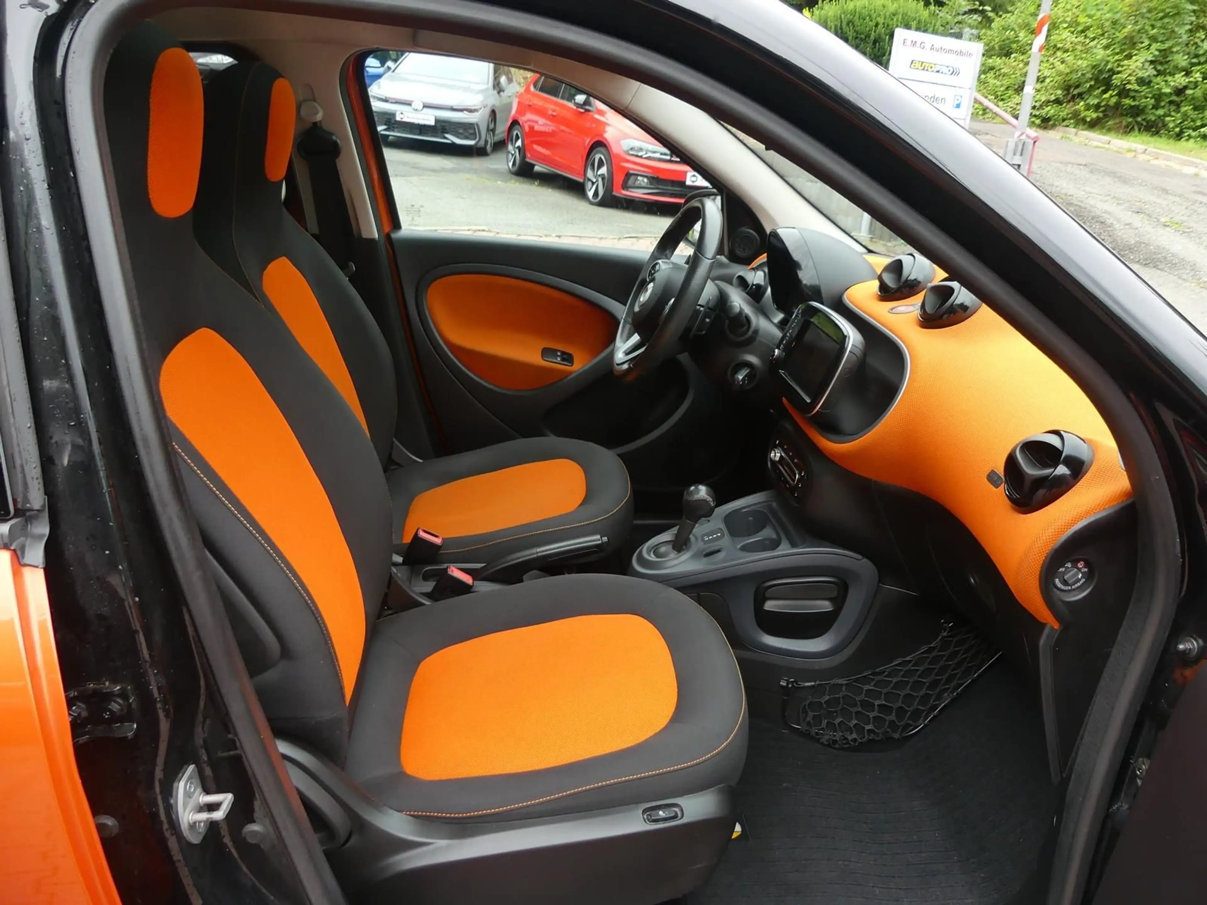 smart forFour forfour*36400 km*Klima*Sitzhzg*Navi*Pano — photo 13