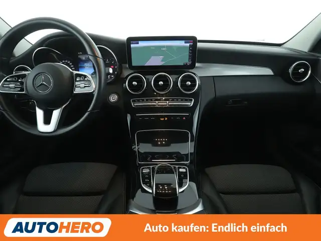 Mercedes-Benz C-Class view 12