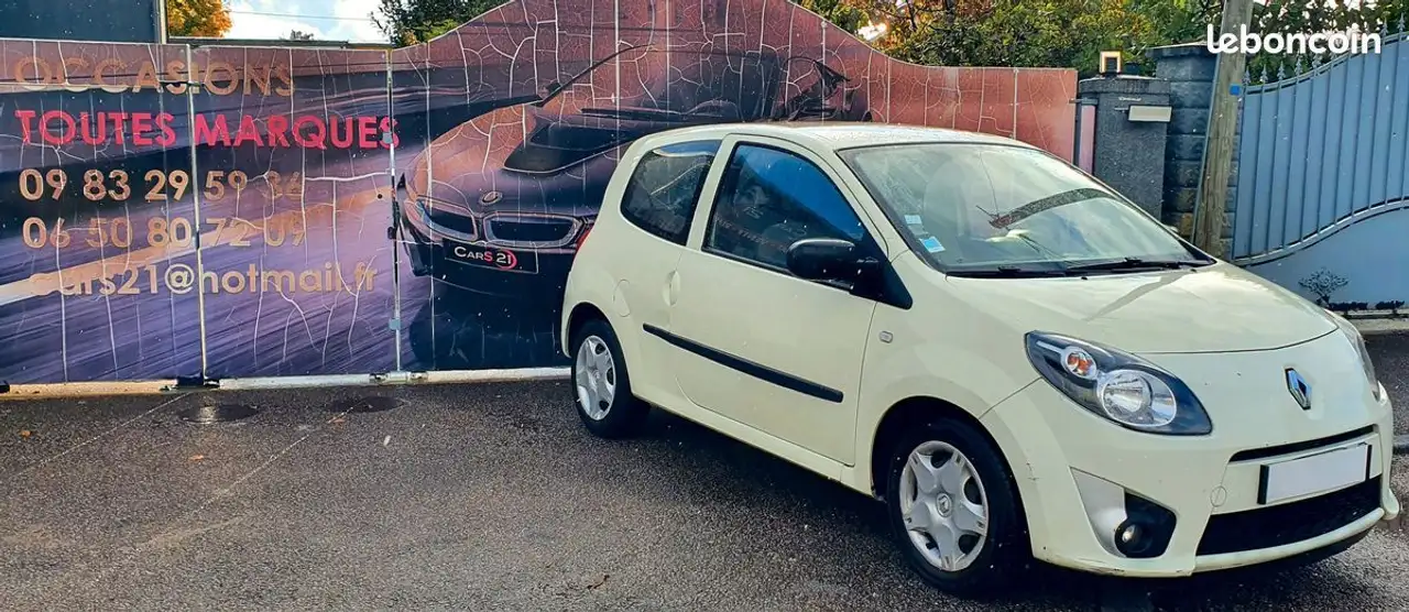 Renault Twingo II 1.2i 75Cv 11-2010