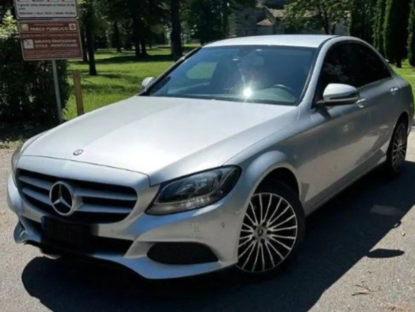 Mercedes-Benz C 180 C 180 d Premium Plus auto Ezüst - 1