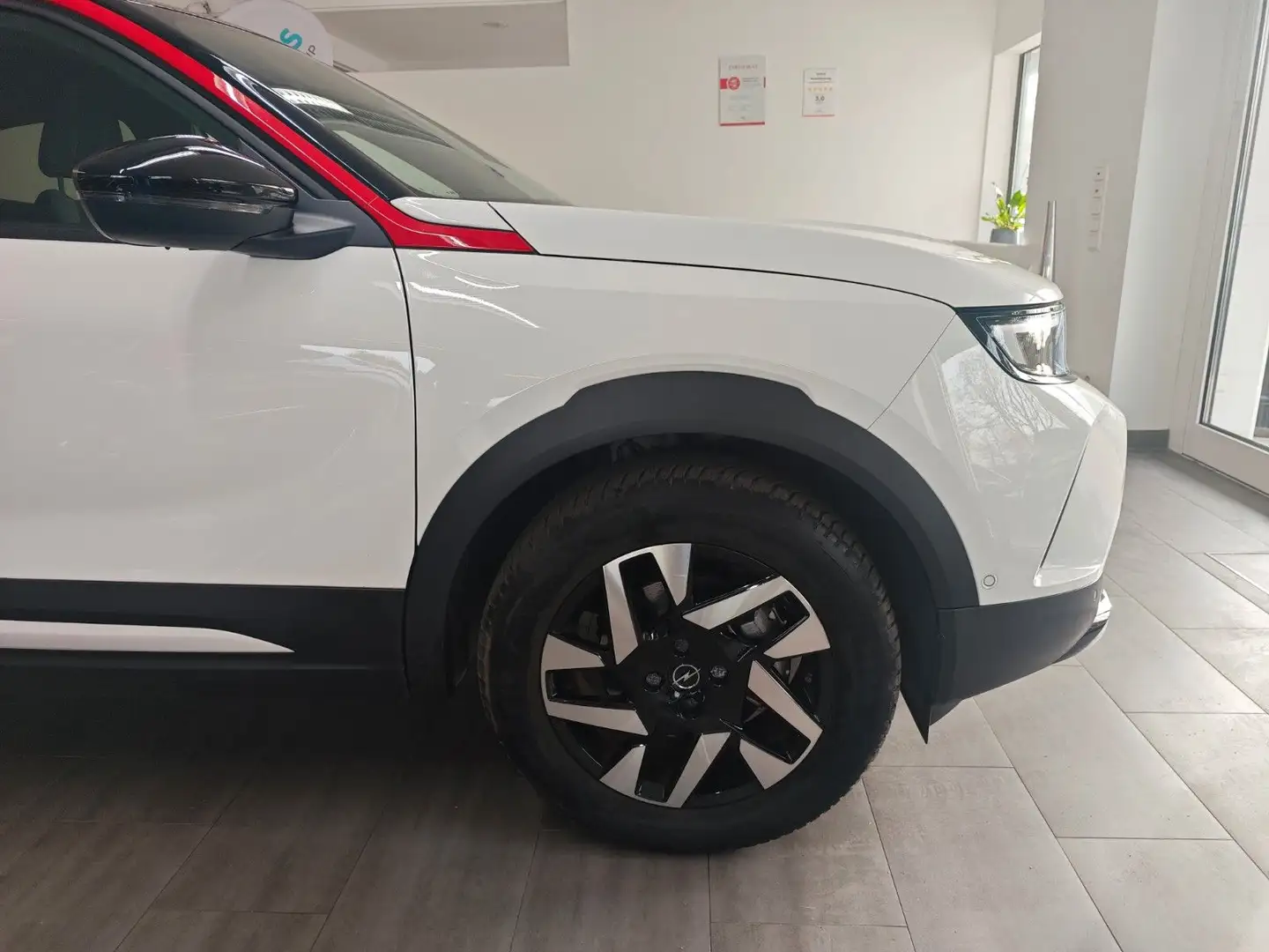 Opel Mokka e GS Line Weiß - 2