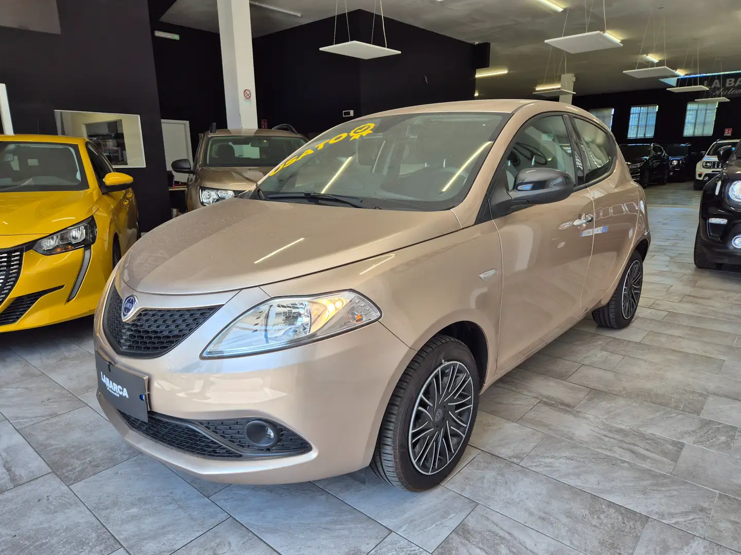 Lancia Ypsilon Ypsilon III 2015 1.2 Gold s Brons - 2