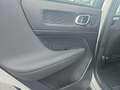 Volvo XC40 B3 Core AHZV /Fahr-Paket Weiß - thumbnail 9