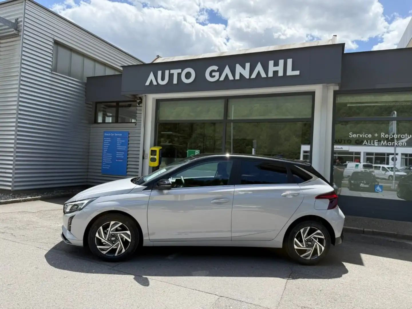 Hyundai i20 (BC3) GO Plus 1.0 T-GDI DCT b6bu2-OO2 Schwarz - 2