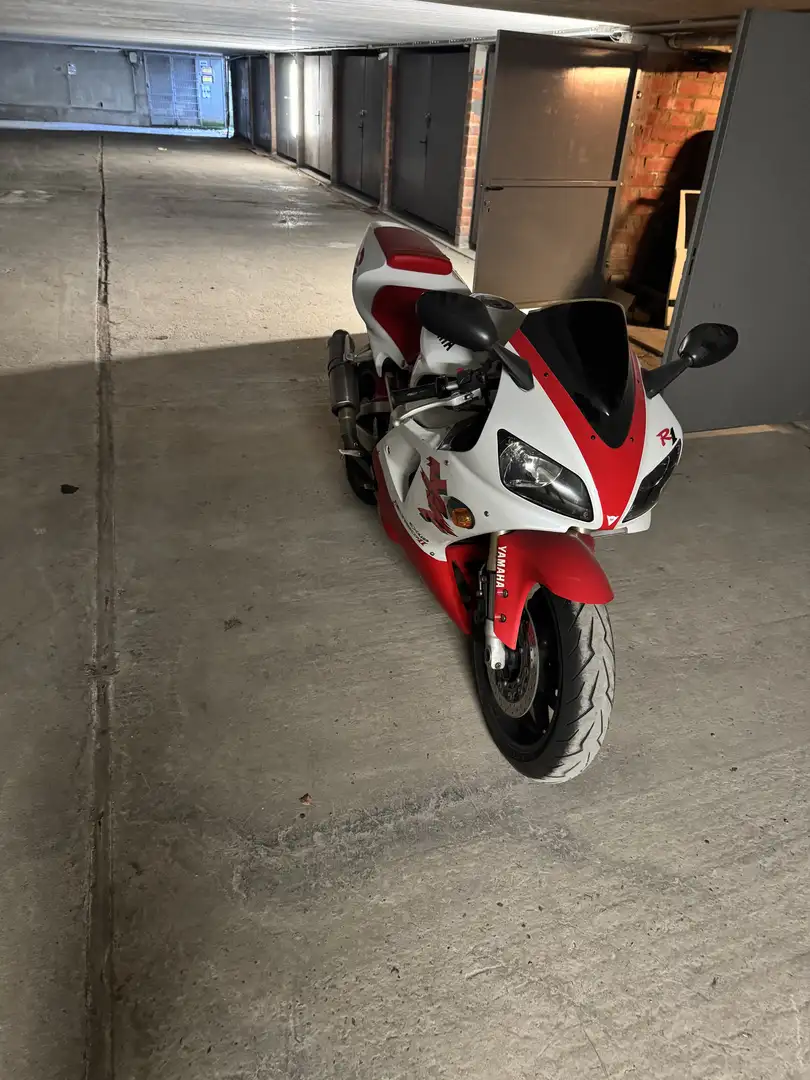 Yamaha YZF-R1 1998 ROOD-WIT GEKEURD VOOR VERKOOP Rouge - 1