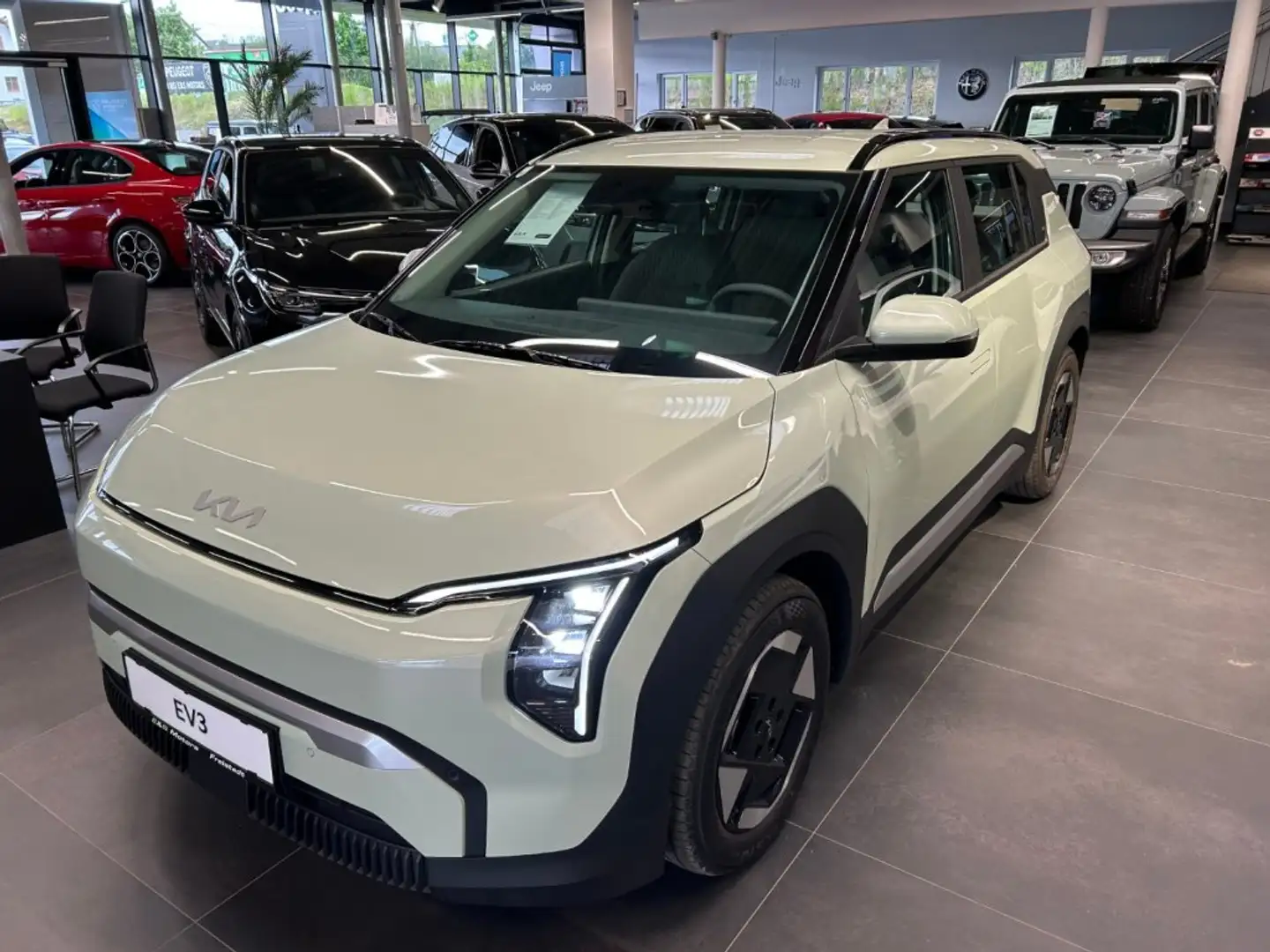 Kia EV3 Air 81,4 KW/H Long Range Grün - 1