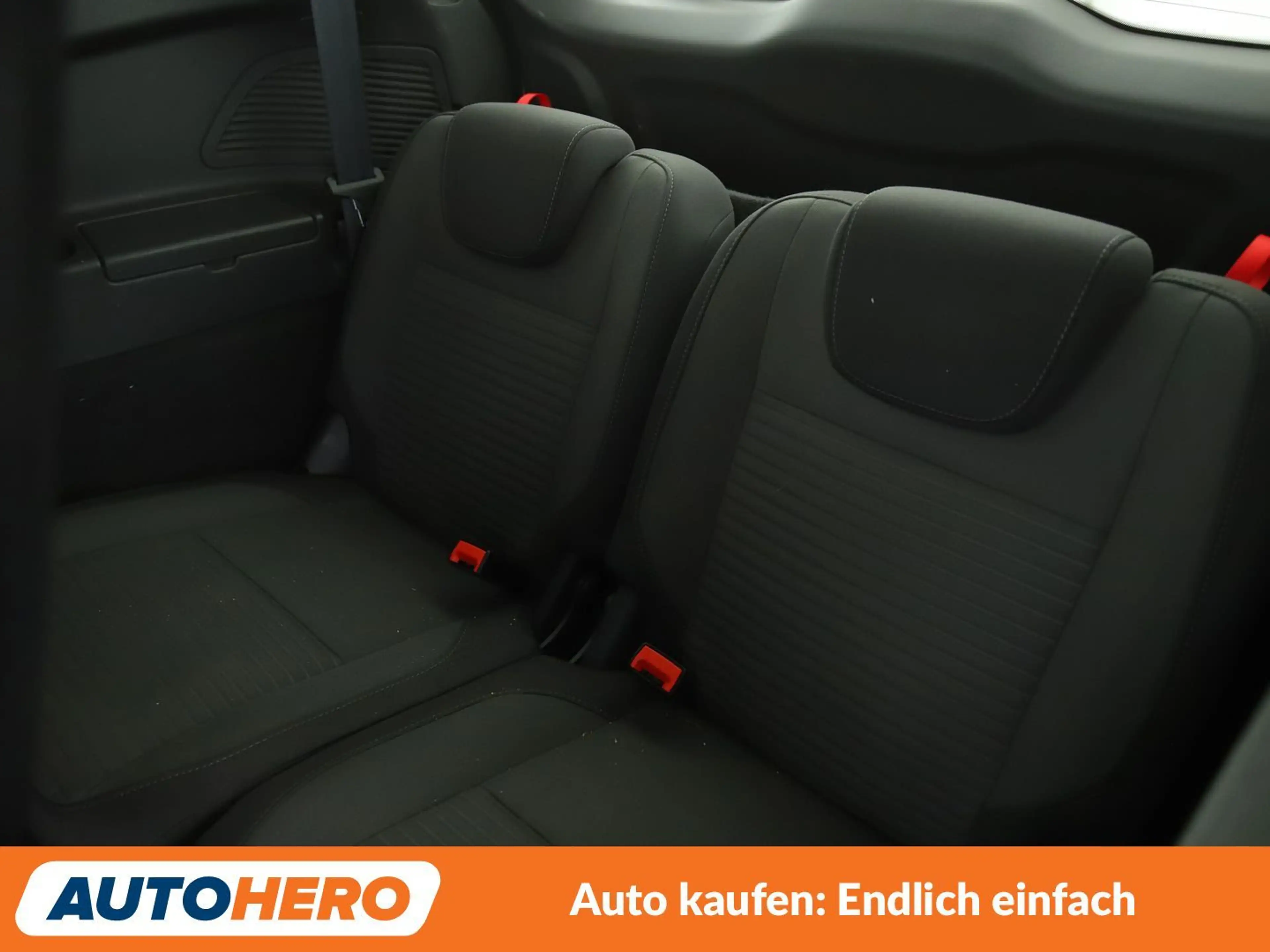 Ford Grand C-Max 1.0 EcoBoost Titanium *NAVI*CAM*TEMPO*SHZ*ALU* — photo 10