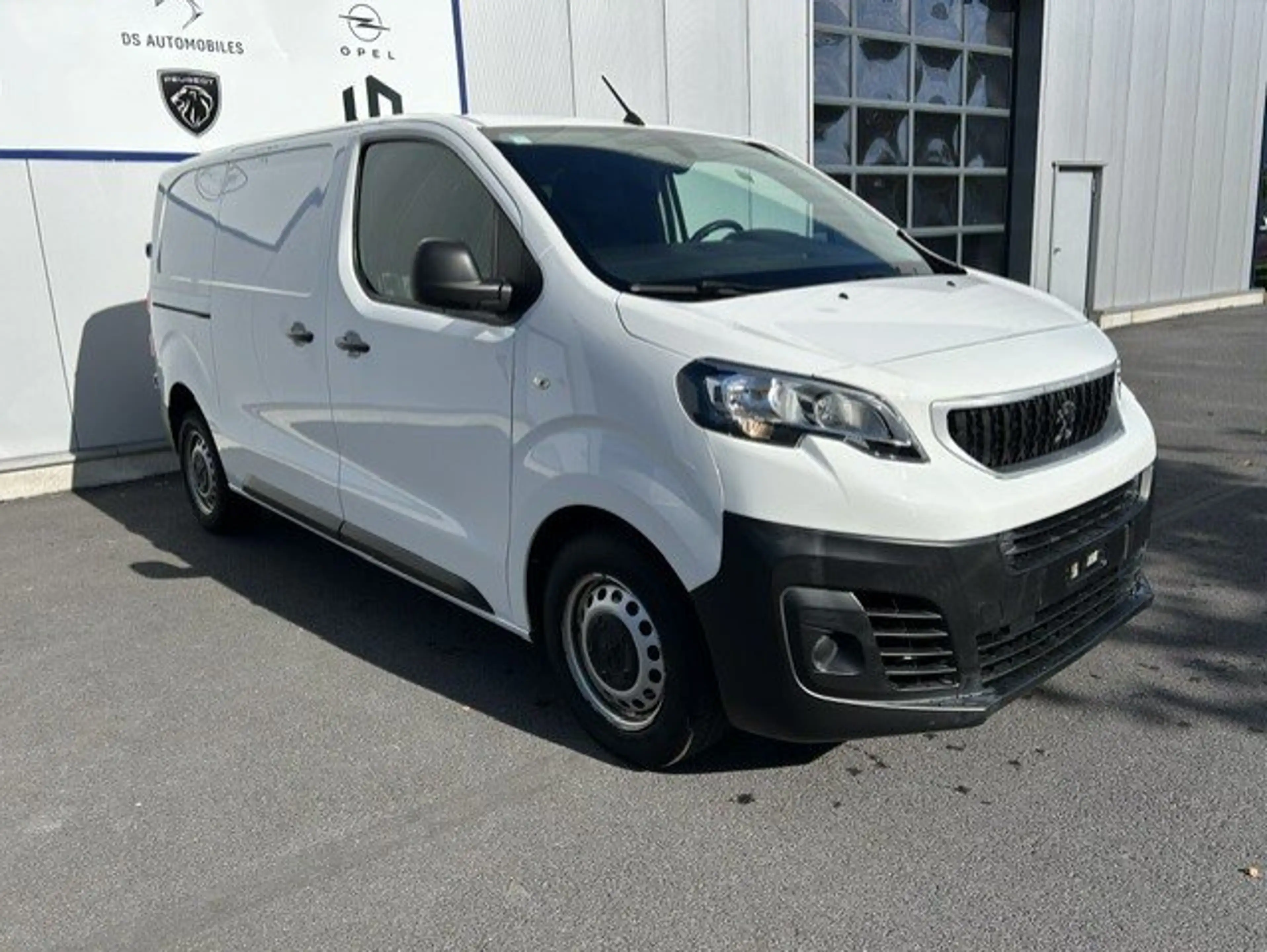 Peugeot Expert 2.0 BlueHDI 122Pk L2 — photo 3
