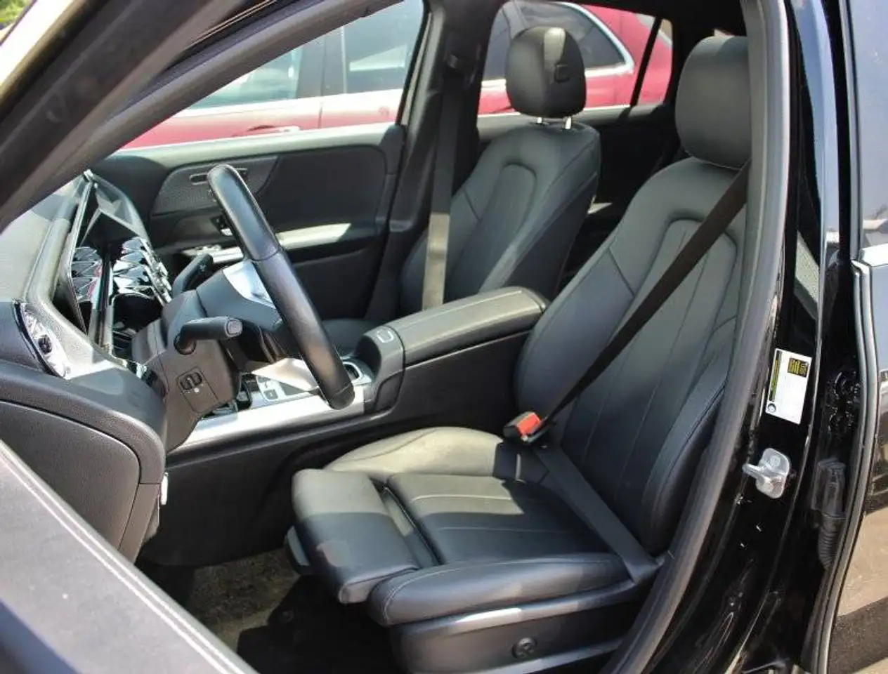 Mercedes-Benz GLA photo Mercedes-Benz GLA