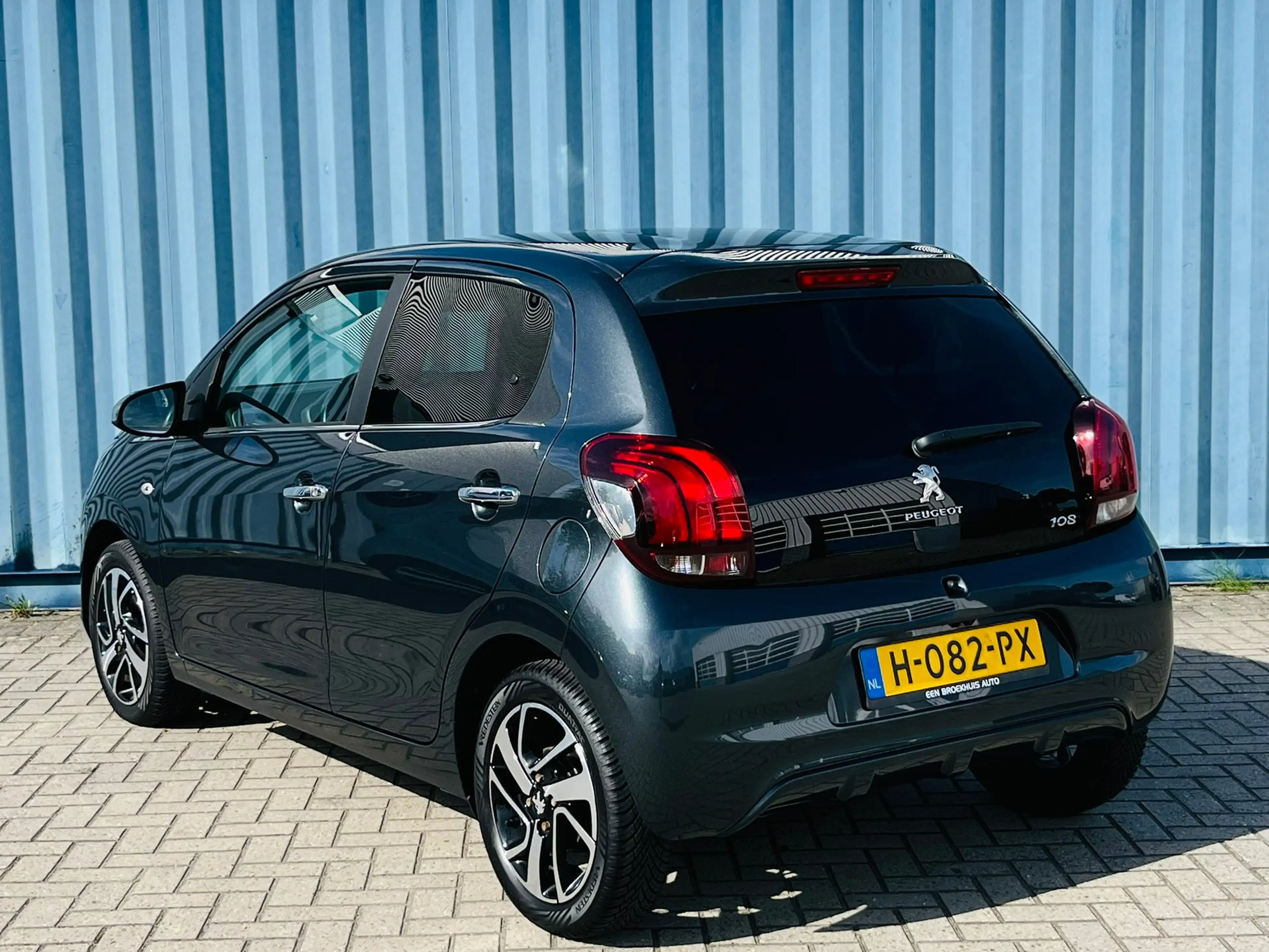 Peugeot 108 1.0 e-VTi Allure Achteruitrijcamera | Airco | All — photo 3