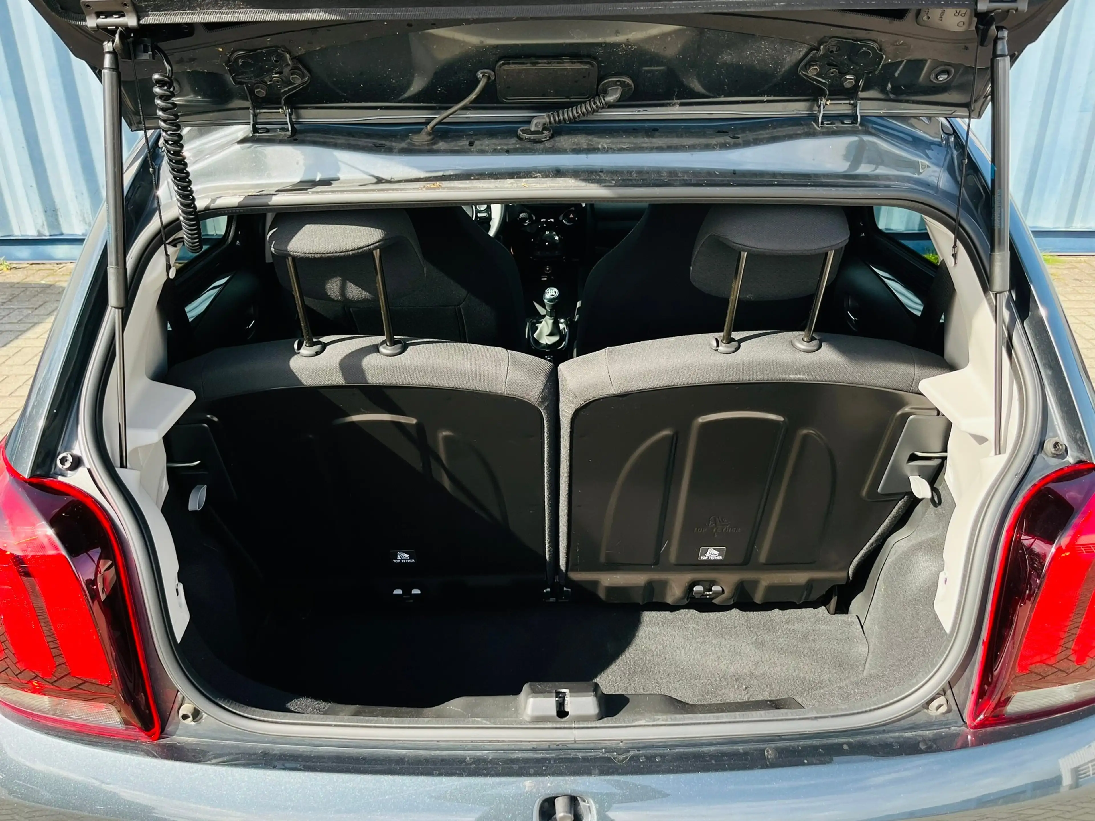 Peugeot 108 1.0 e-VTi Allure Achteruitrijcamera | Airco | All — photo 5