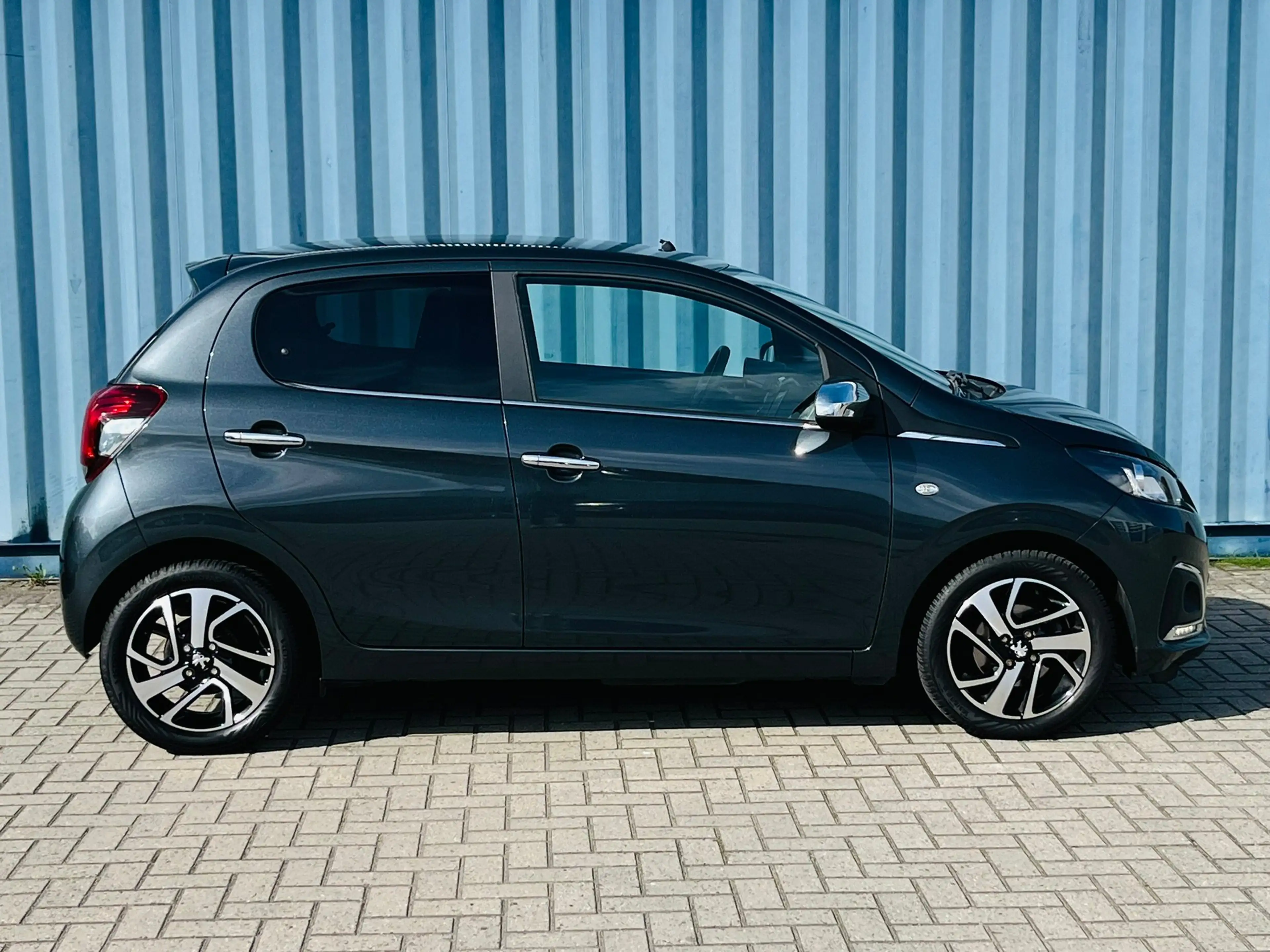 Peugeot 108 1.0 e-VTi Allure Achteruitrijcamera | Airco | All — photo 8