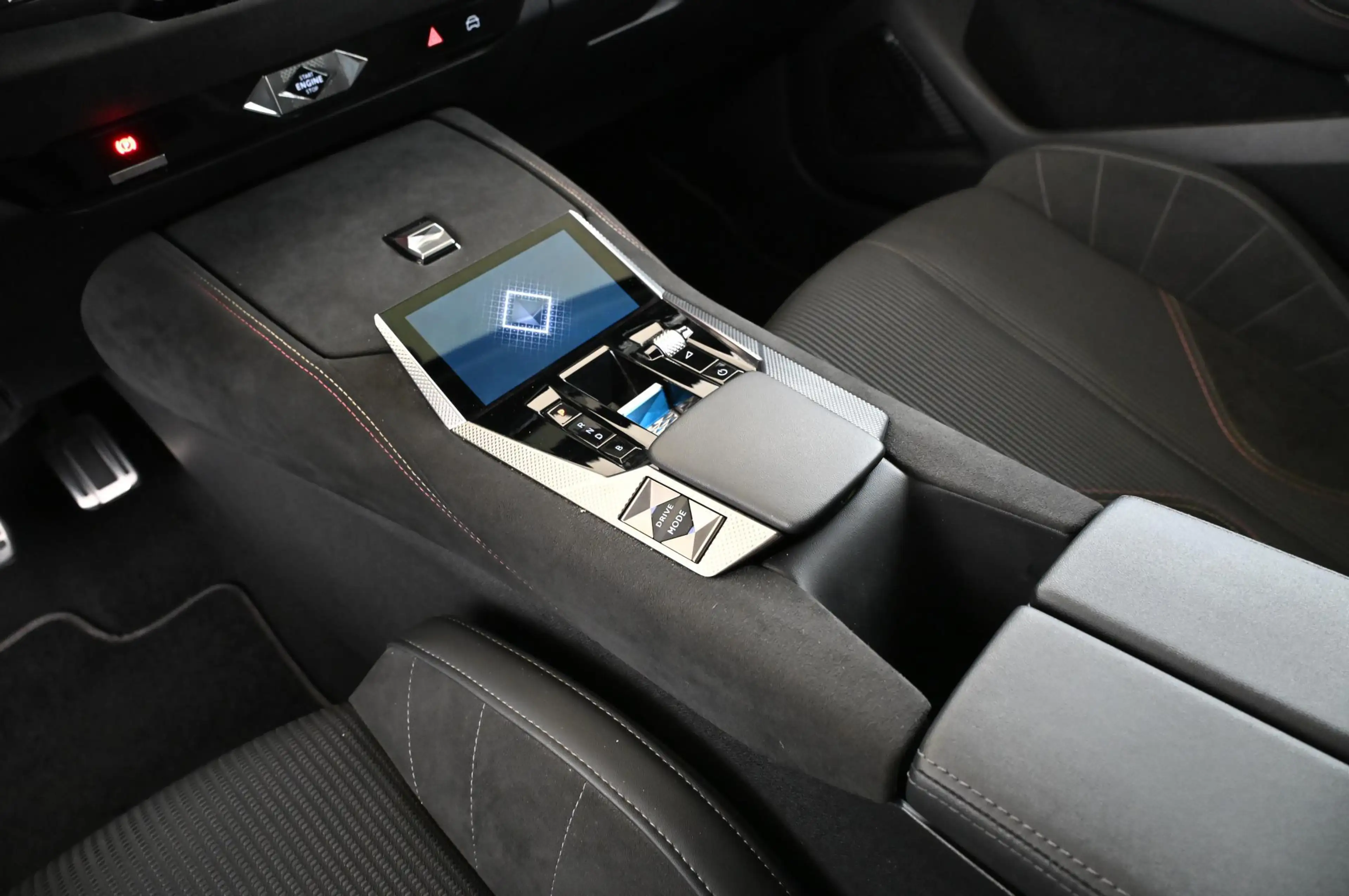 DS Automobiles DS 4 1.6 E-Tense 225 Performance UVP 50.000 EUR — photo 14