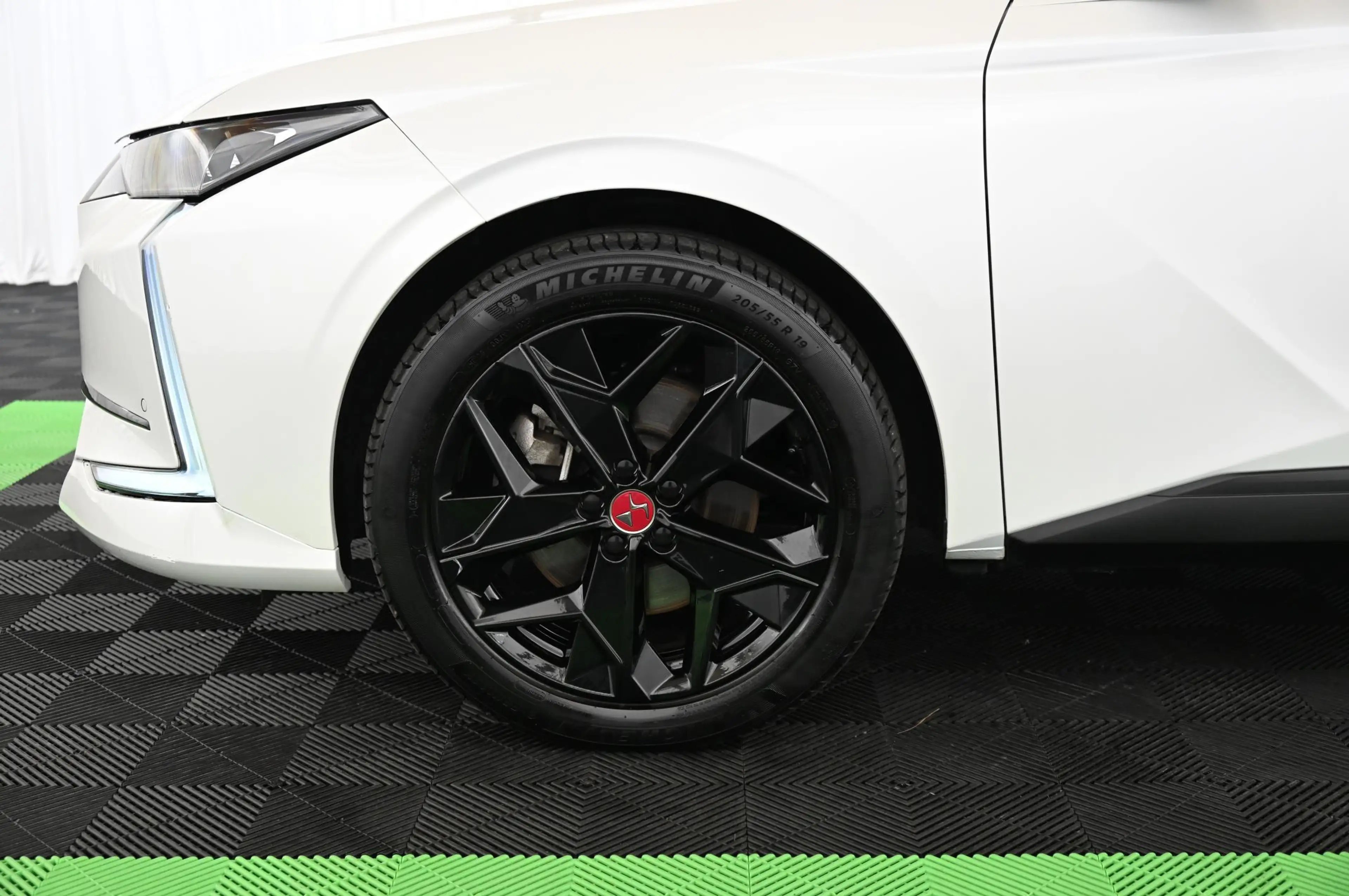 DS Automobiles DS 4 1.6 E-Tense 225 Performance UVP 50.000 EUR — photo 10