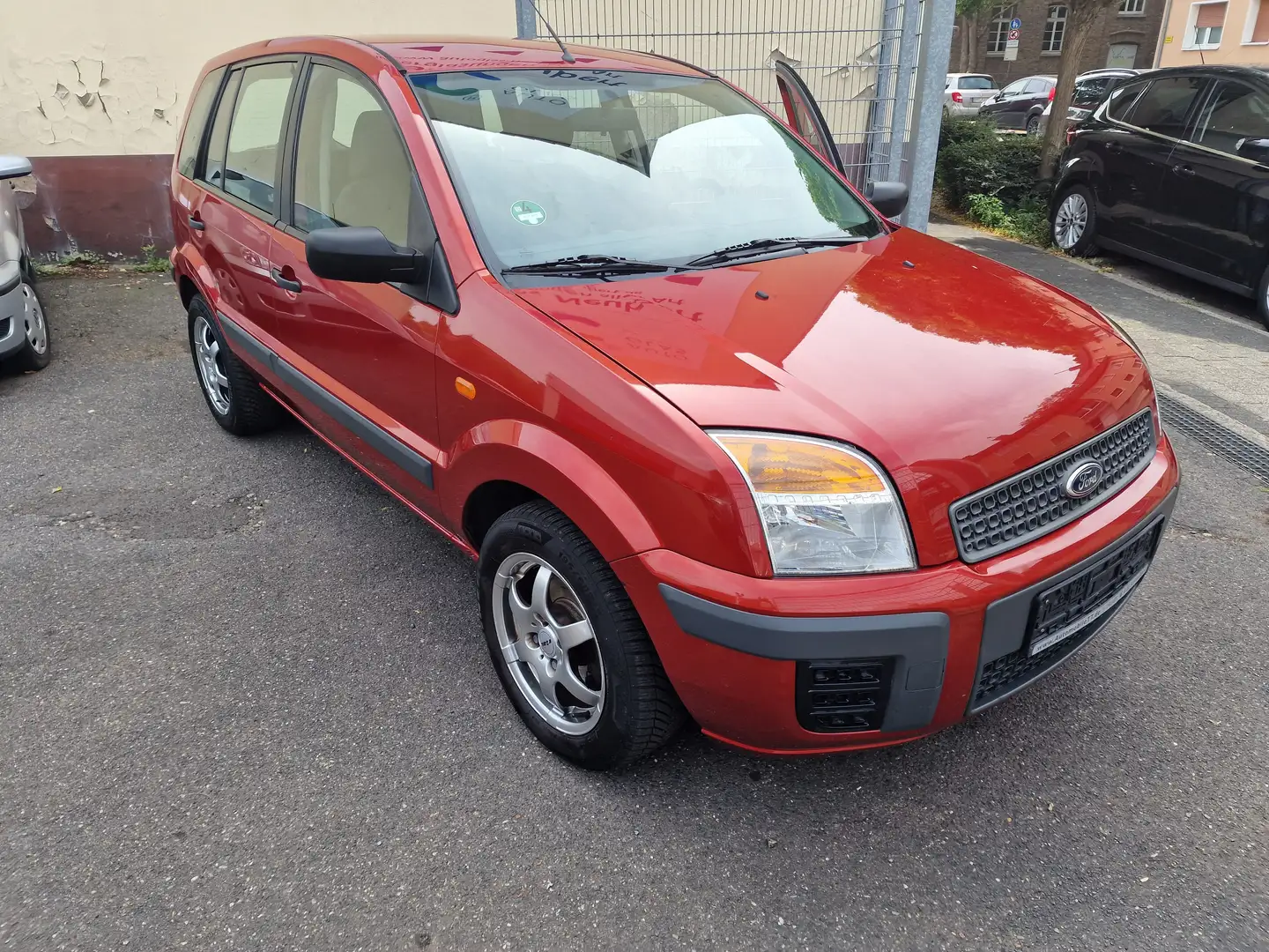 Ford Fusion Style Roşu - 2