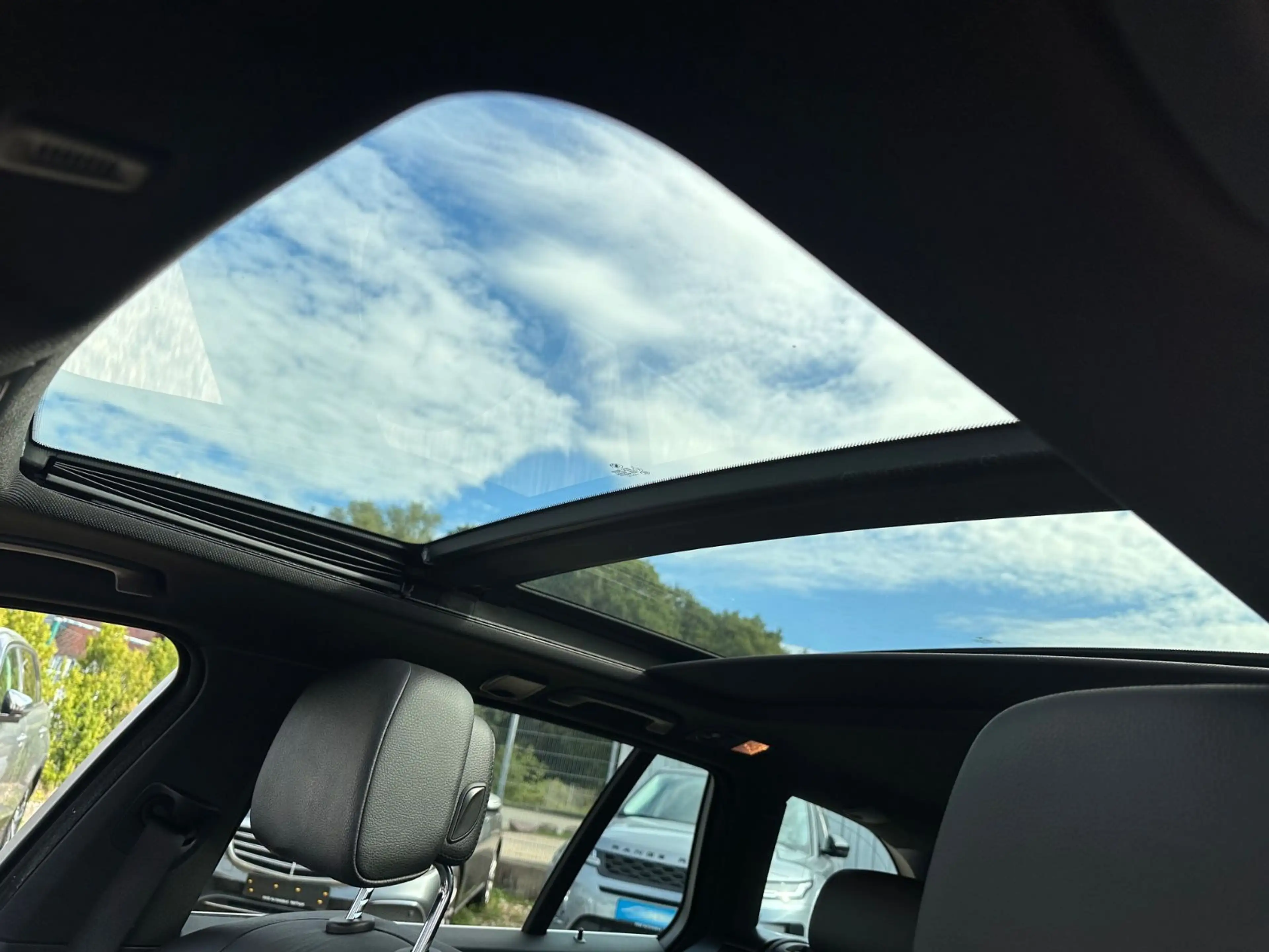 BMW 530 d Touring M Paket Hud Panorama Kamera Leder — photo 14