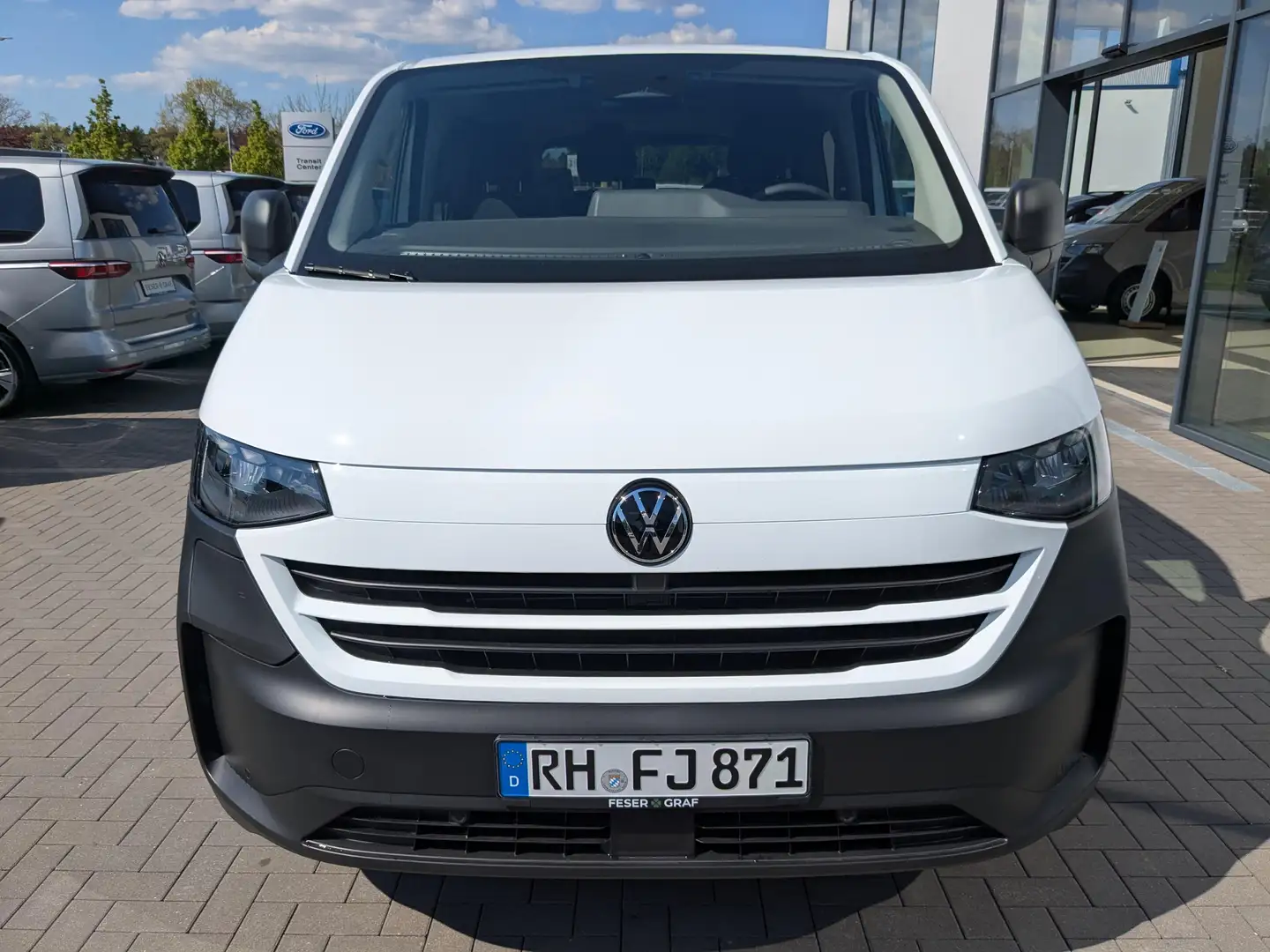 Volkswagen T7 Caravelle e-Caravelle Fahrerassist. Plus Rückfahrkam. Weiß - 2