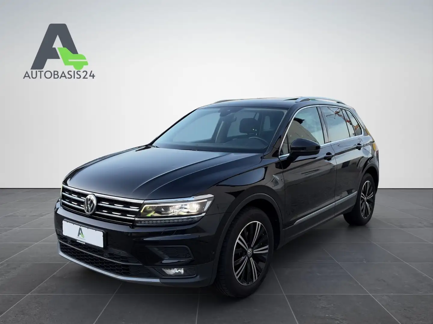Volkswagen Tiguan 2.0 TDI Comfortline *PANO*LED*KAMERA*AHK* Negro - 1