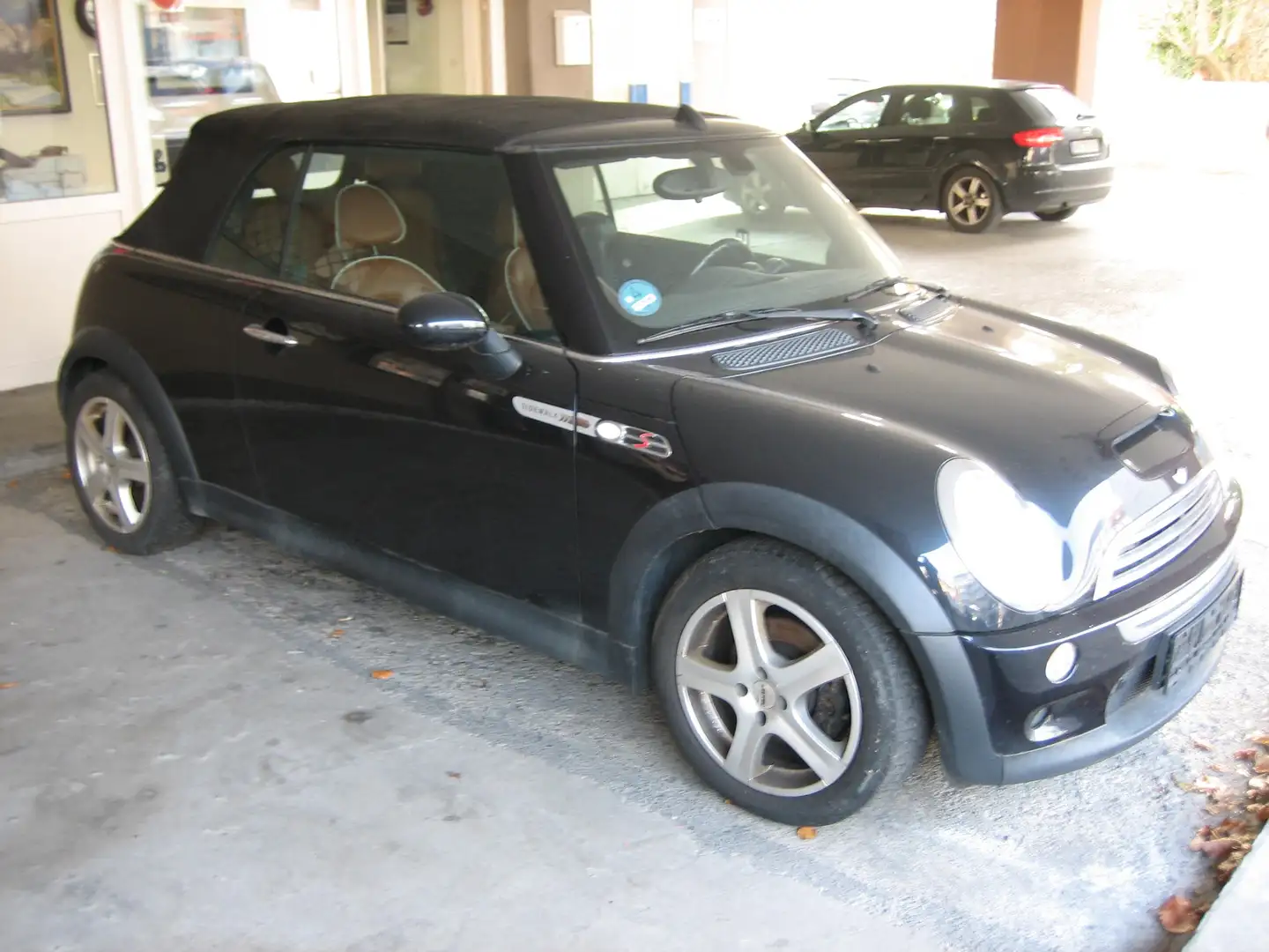 MINI Cooper Cabrio Cooper S Sidewalk Schwarz - 1