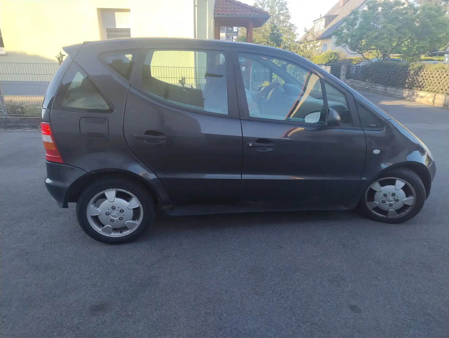 Mercedes-Benz A 160 Classic Gri - 1