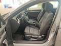 Volkswagen Passat Variant 1.5 TSI BUSINESS NAVI SHZ FAHRASSI LED DAB+ Gris - thumbnail 7