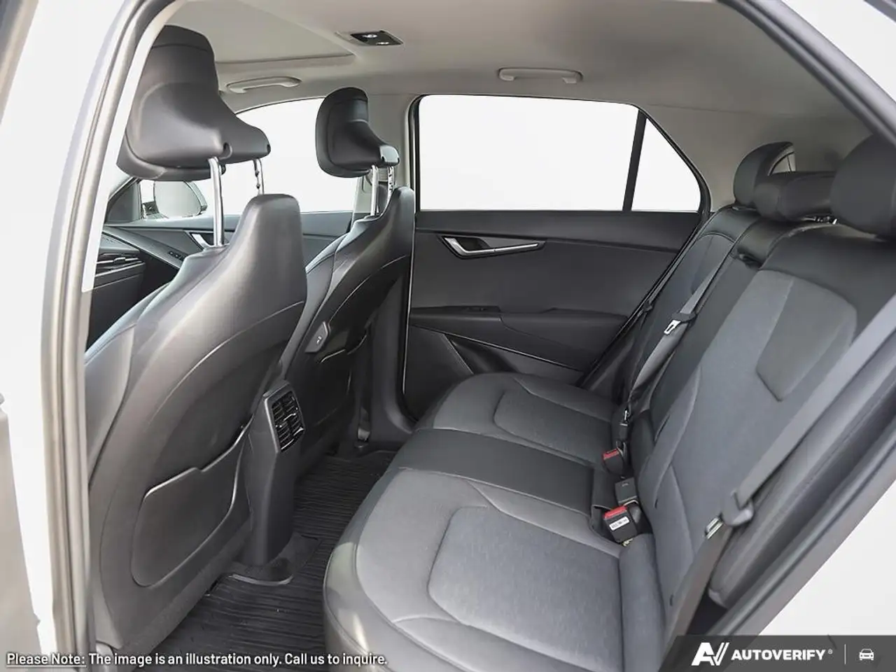 Kia Niro снимка Kia Niro