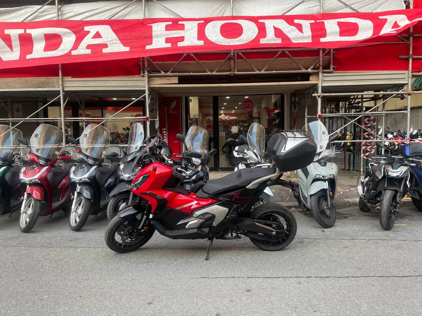 Honda X-ADV abs dct Bauletto Rosso - 1