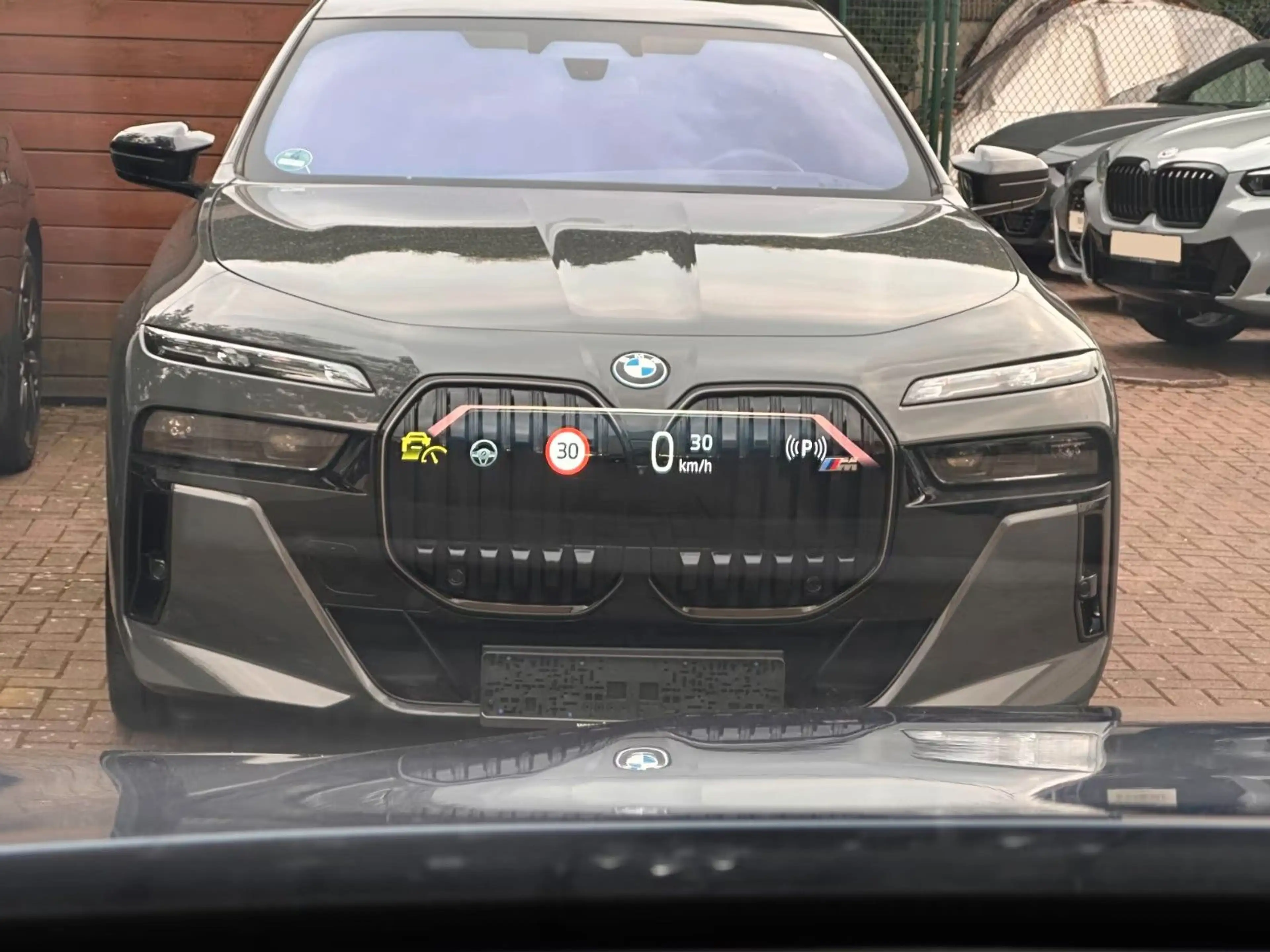 BMW iX xDrive40 M Sport PANO-SKYAHKDA-Prof360° — photo 9