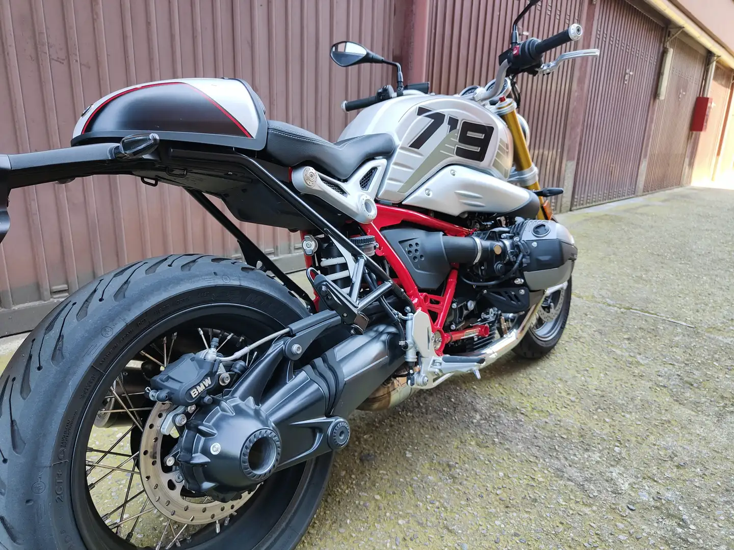 BMW R nineT Nero - 2