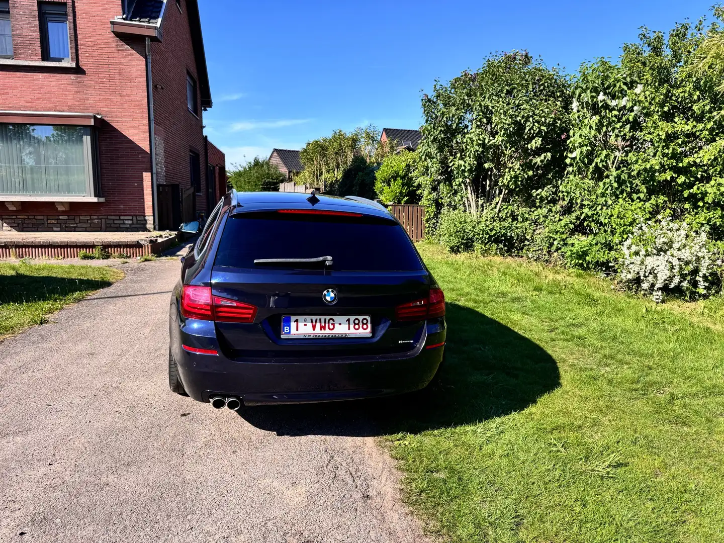 BMW 520 520d Touring Aut. Bleu - 2