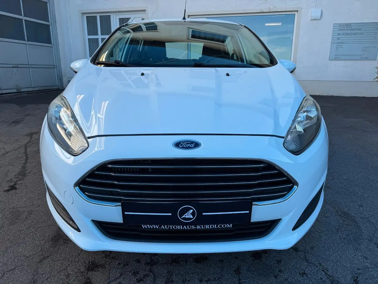 Ford Fiesta 1.0 EcoBoost Sync Edition KLIMA BT SHZ LM Weiß - 2