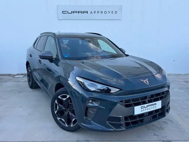 CUPRA Terramar 1.5 TSI e-Hybrid VZ 200kW DSG