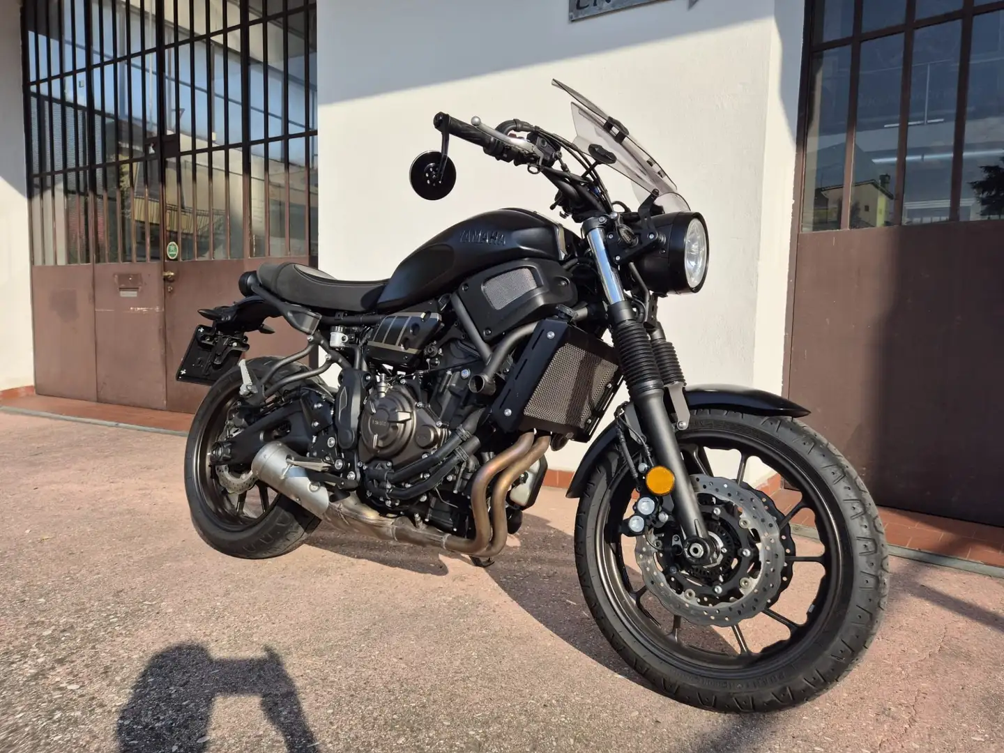 Yamaha XSR 700 Nero - 2