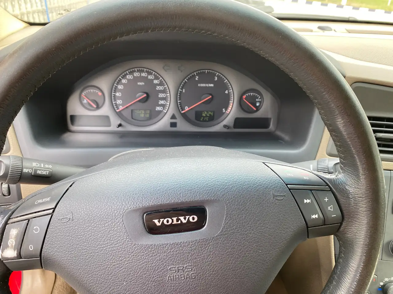 Volvo S60 2.4D, foto 5