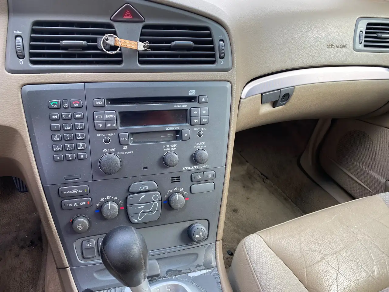 Volvo S60 2.4D, foto 4
