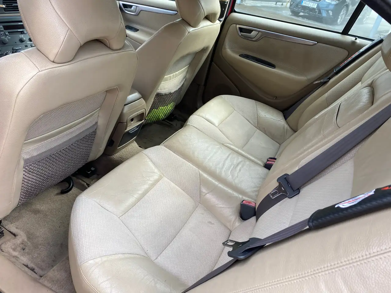 Volvo S60 2.4D, foto 6