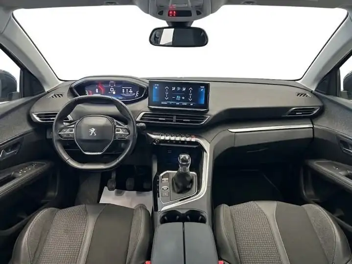 Peugeot 3008 2022, foto 3