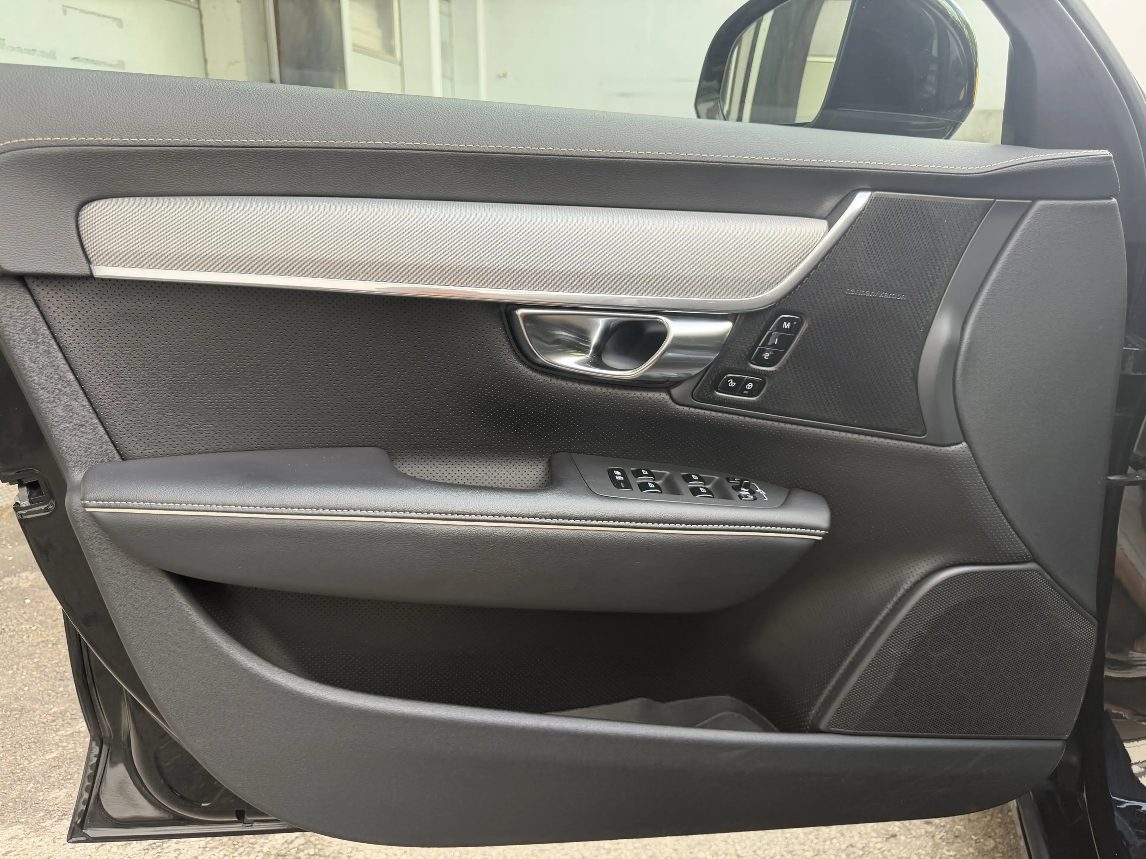 Volvo V90 R Design AWD LED ACC Virtual Pano Head-Up — photo 11