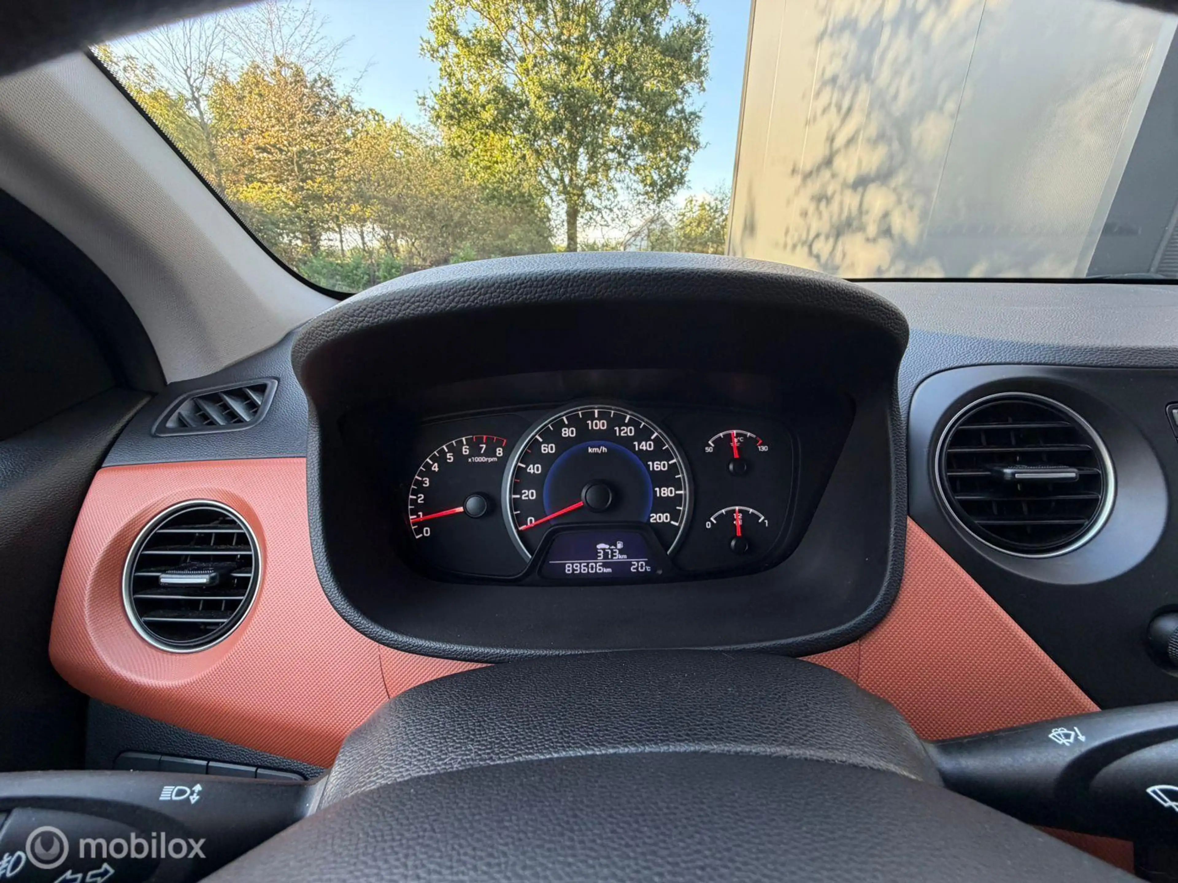 Hyundai i10 1.0i i-Motion Comfort Plus Airco Clima Weinig KM — photo 13