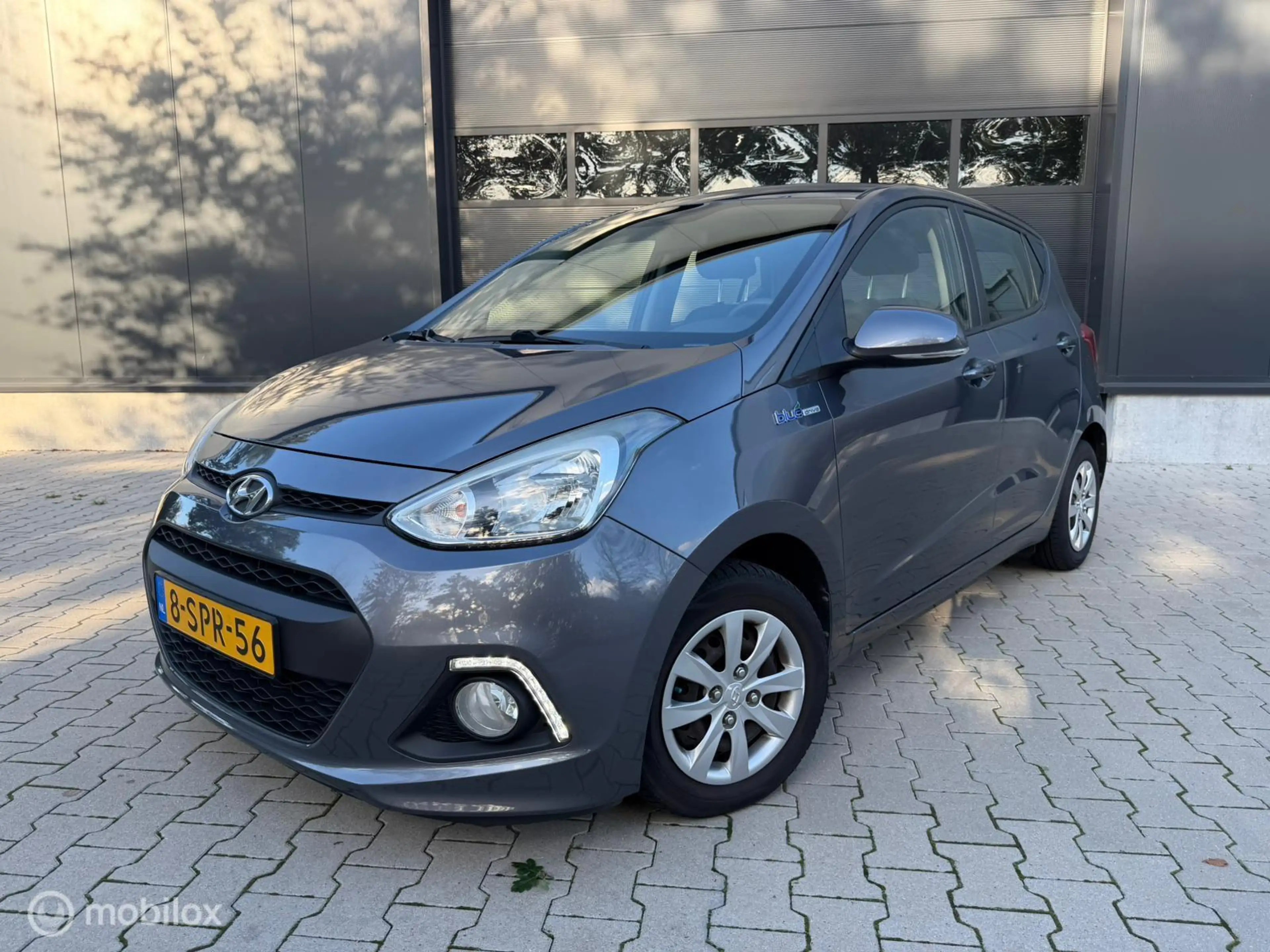 Hyundai i10 1.0i i-Motion Comfort Plus Airco Clima Weinig KM